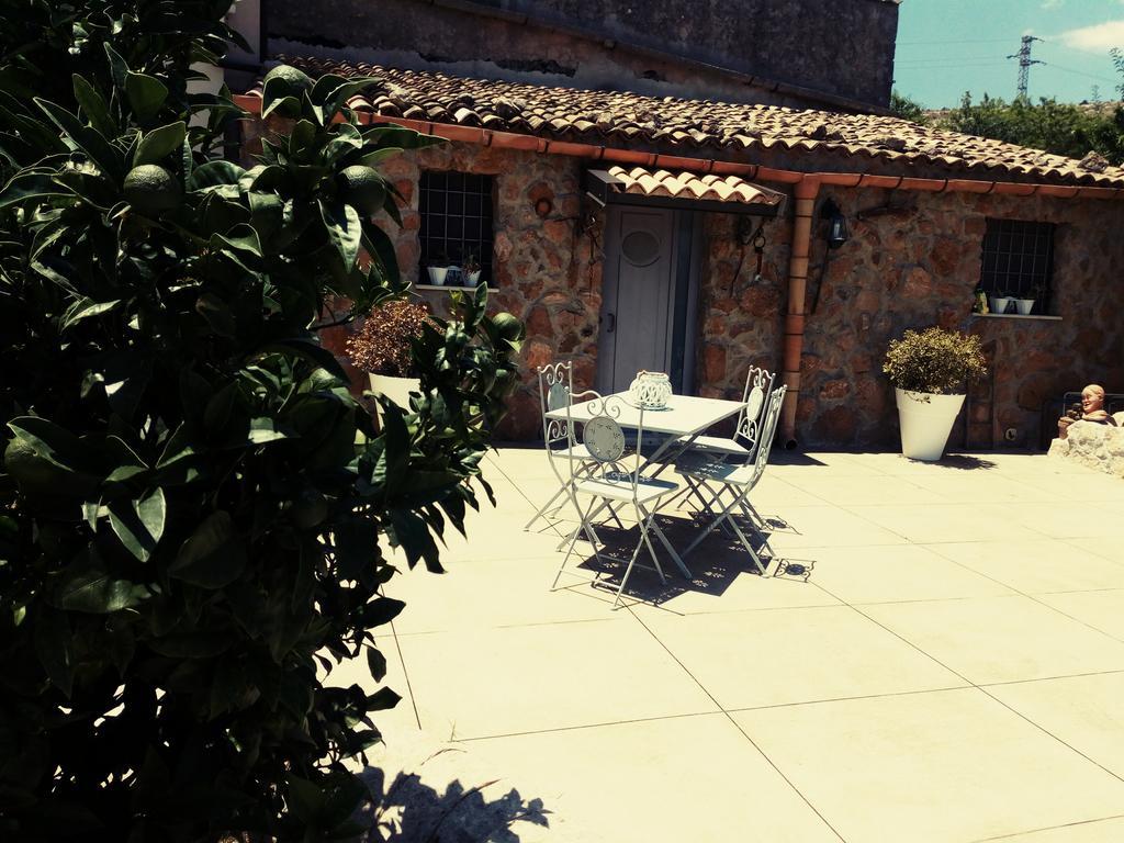 Villa Meriem โนโต ภายนอก รูปภาพ